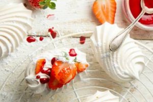 Merengue - sušené sněhové pusinky Merengue - sušené sněhové pusinky