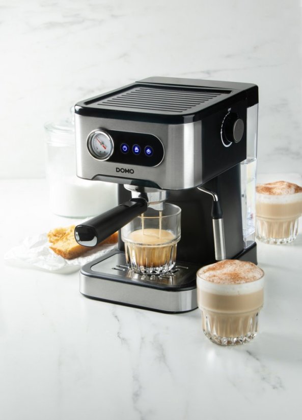 Espresso kávovar pákový - čierny - DOMO DO1138K
